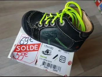 Chaussures Pointure 20 GBB
