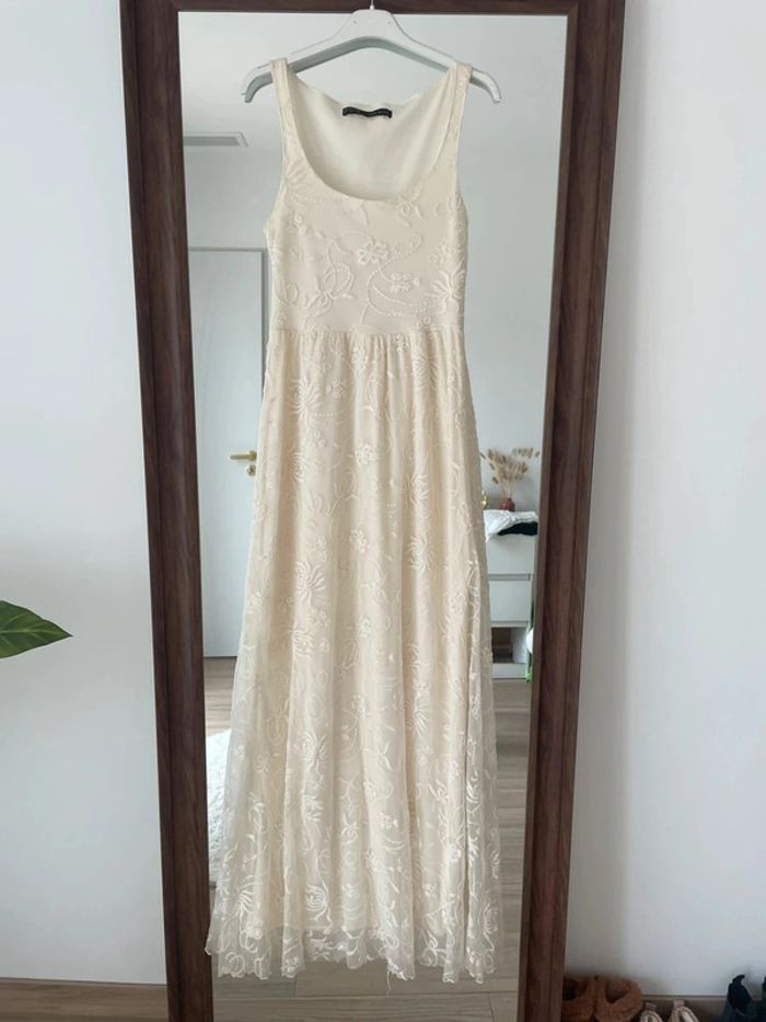 Robe longue dentelle Zara - photo numéro 9