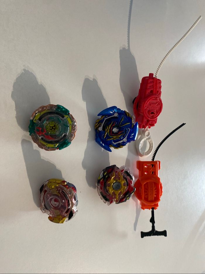 L’Arene Beyblade toupies et lanceurs - photo numéro 3