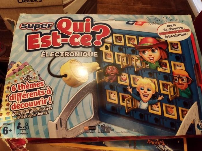 Qui est ce électronique