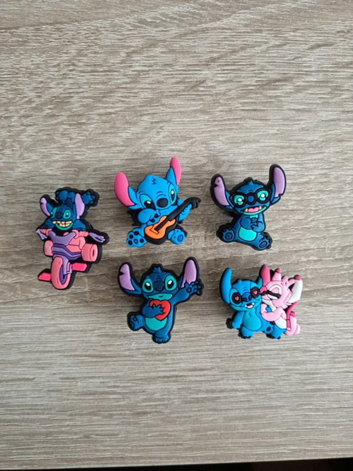 Charms chaussures stitch