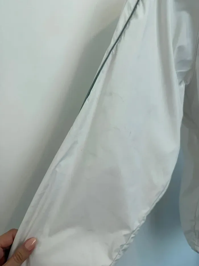 Veste de sport Nike Clima fit femme blanche logo brodé taille M - photo numéro 16