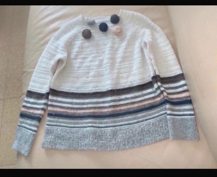 Pull en laine 7/9 ans Benetton - photo numéro 1