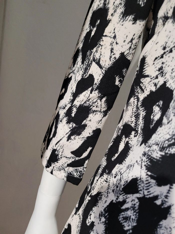 Robe noire et blanc - photo numéro 4