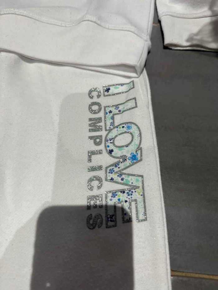 Ensemble complices - photo numéro 2