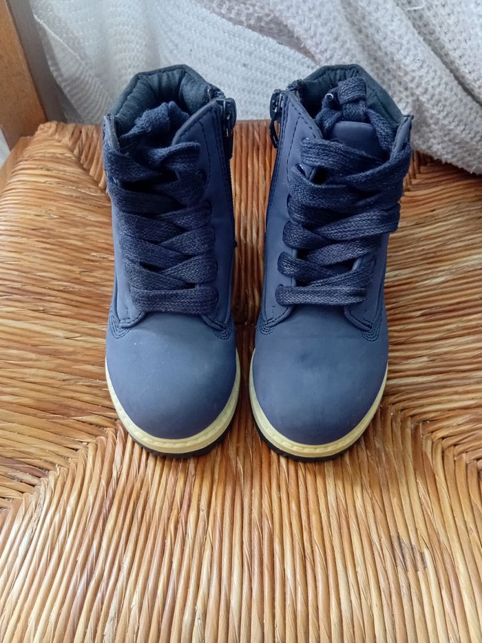Bottines garçons taille 24 - photo numéro 2