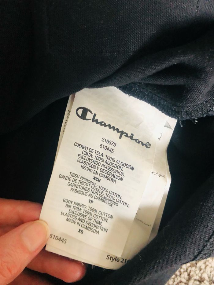 Tee-shirts Champions - photo numéro 4