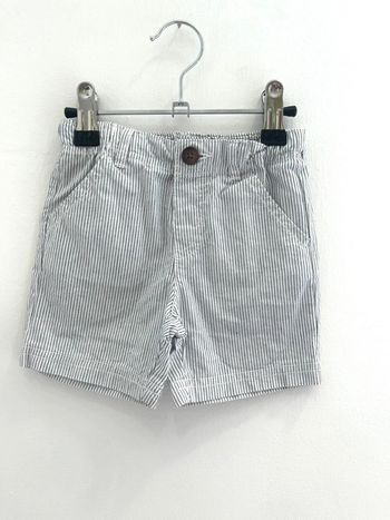 Short blanc rayé bleu