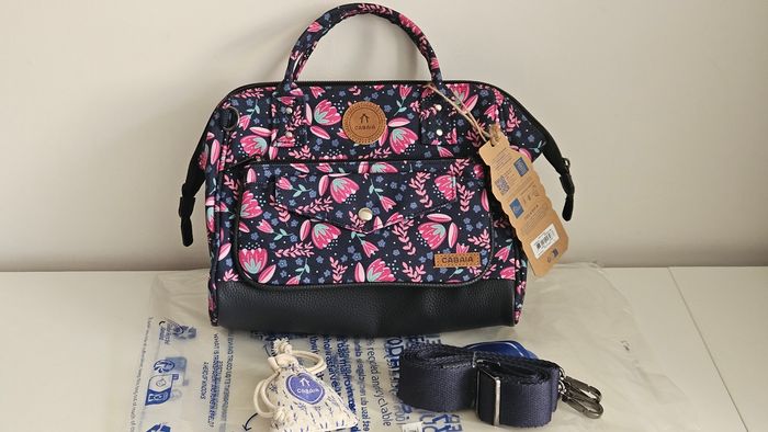 Sac à main crossbody Cabaïa neuf non utilisé- taille médium - photo numéro 2