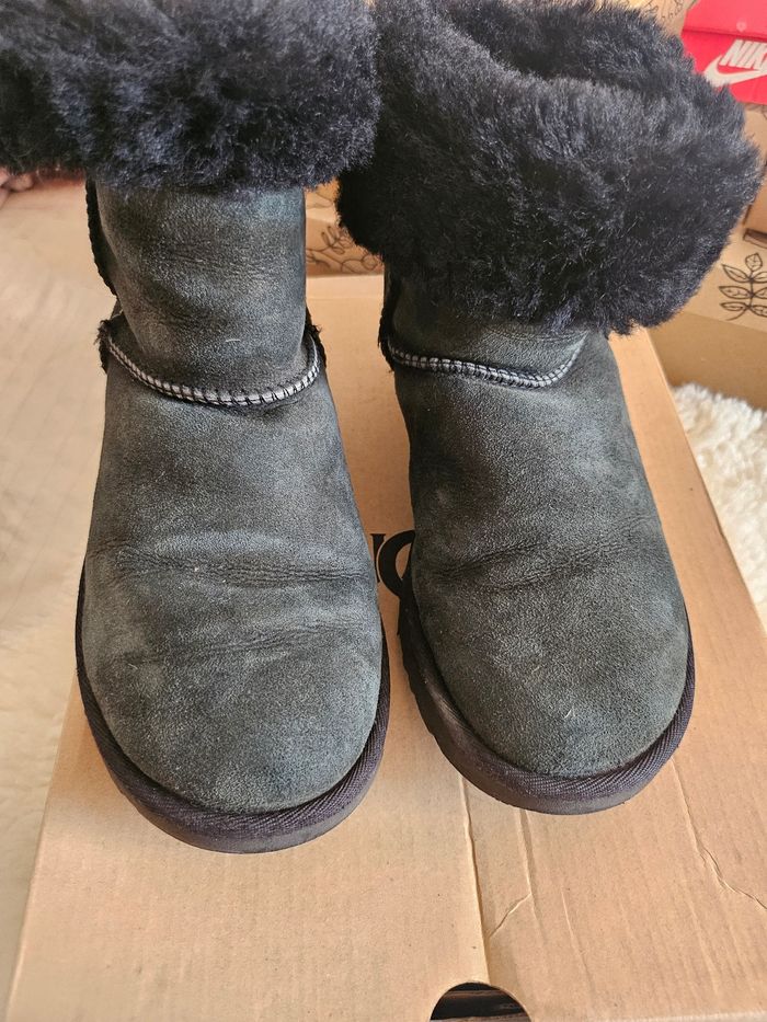 Bottine noir UGG