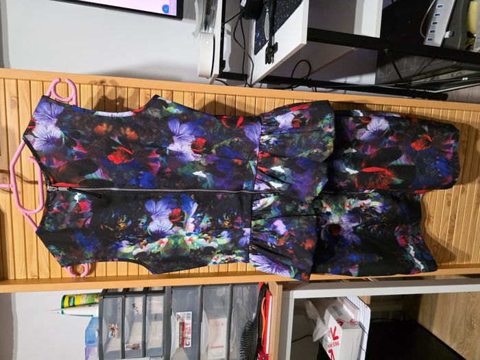 Robe casual H&M taille 34 - photo numéro 2