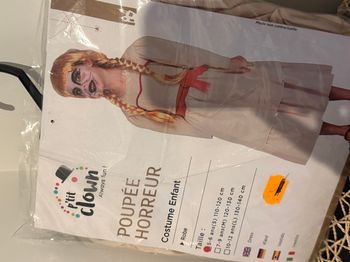 Vends déguisement pour Halloween. Robe de la poupée du film "Annabelle".