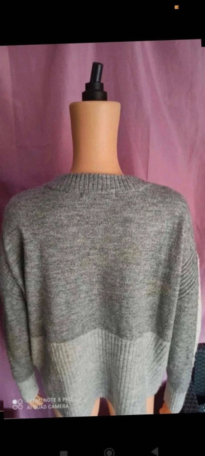 Pull gris blanc taille m - photo numéro 6