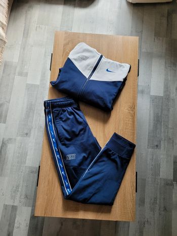 🔥 Ensemble Nike 🔥 Taille 147/158