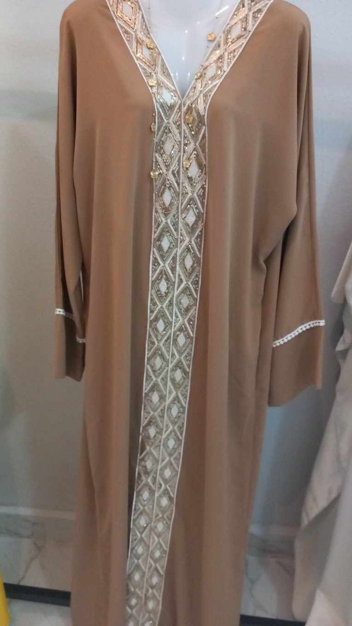 Abaya  robe longue Pailletée en soie de Médine - photo numéro 2