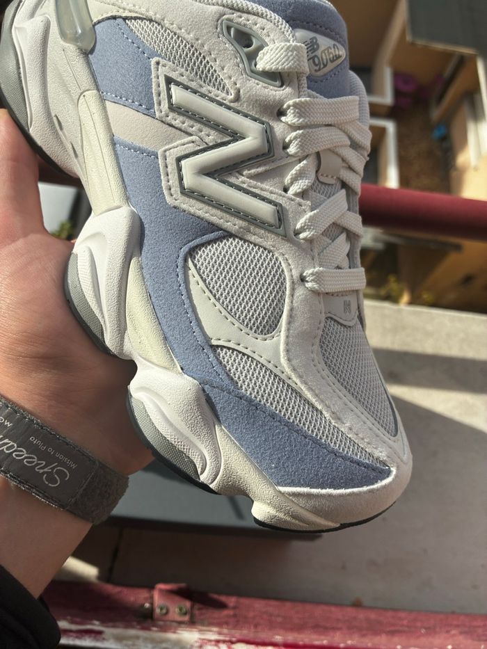 New Balance 9060 Dusk Shower - Taille 38 - Neuves - photo numéro 4