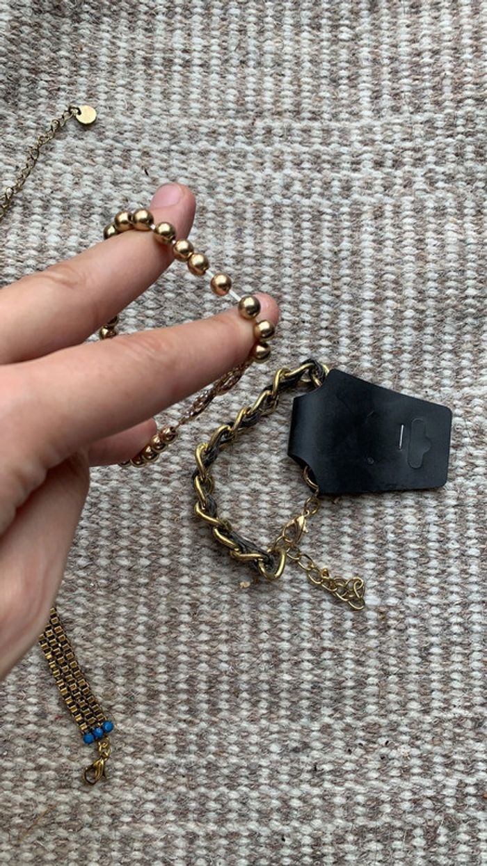 Lot de trois bracelet dorée femme idée cadeau - photo numéro 7