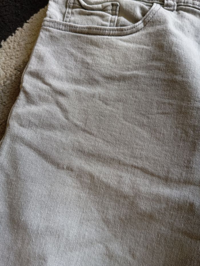 Short garçon. - photo numéro 2