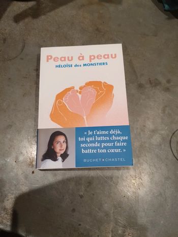 Livre "peau a peau"