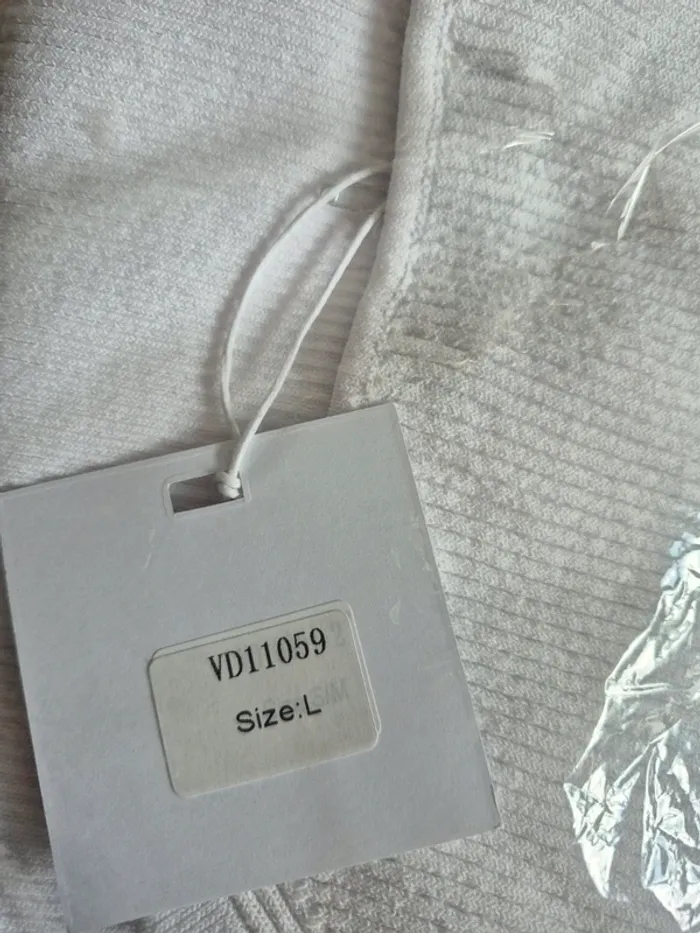 Robe Blanche Manches Courtes Taille L/40 - photo numéro 3