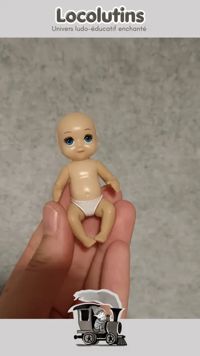 🚂 Poupée bébé miniature taille Barbie - photo numéro 4
