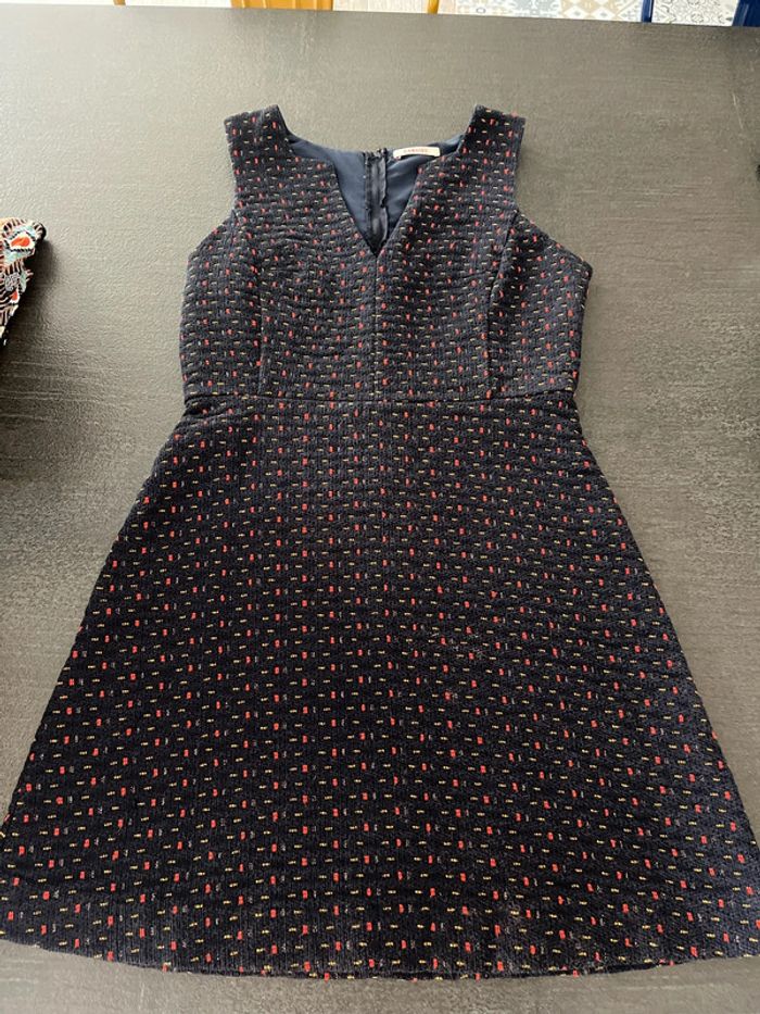 Robe cintrée marine