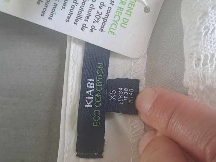 Débardeur blanc neuf Kiabi Taille XS (34) - photo numéro 5
