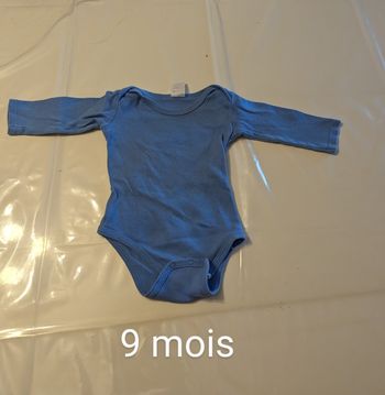 Lot vêtement 9 mois