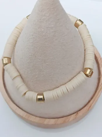 Bracelet perles Heishi – Tendance bohème coloré été