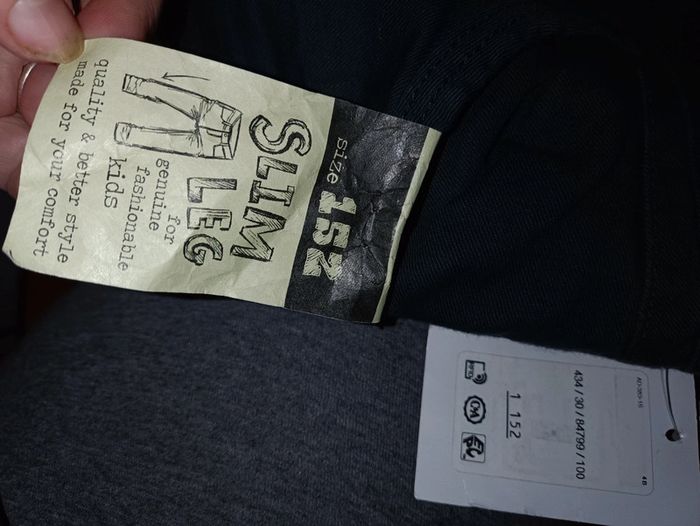 Pantalon doublé neuf 12 ans - photo numéro 3