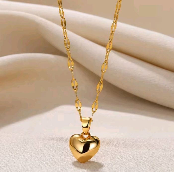 Collier avec pendentif