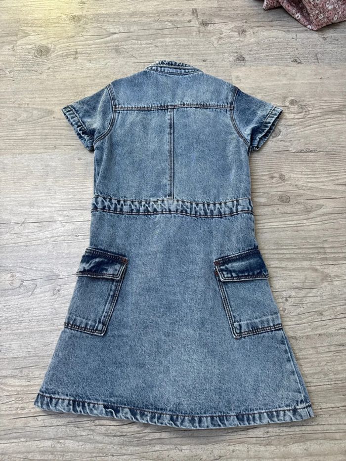 Robe en jean neuve zeeman 134cm 9ans - photo numéro 2
