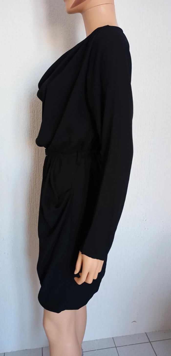 Robe noire plissée S - photo numéro 3