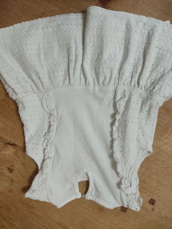 Élégante petite robe blanche lulu castagnette - photo numéro 3