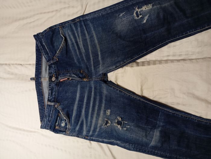 Lot de 2 jeans dsquared en très bon état - photo numéro 5