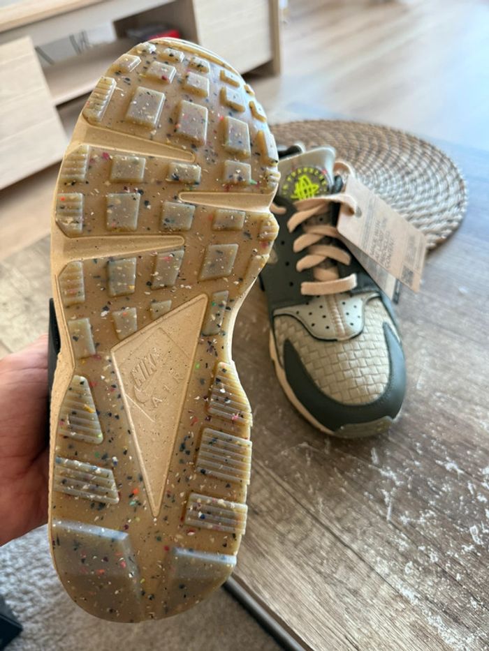 Nike air huarache crater prm verte et beige - photo numéro 3
