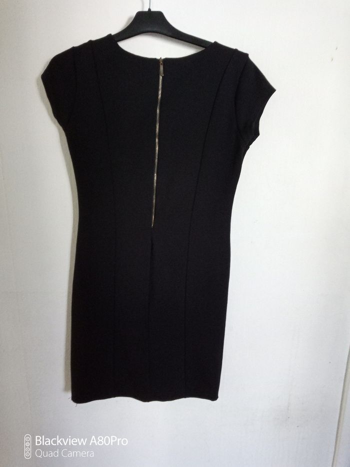 Robe courte noir - photo numéro 2