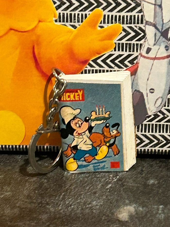 Porte-clefs le journal de Mickey années 60
