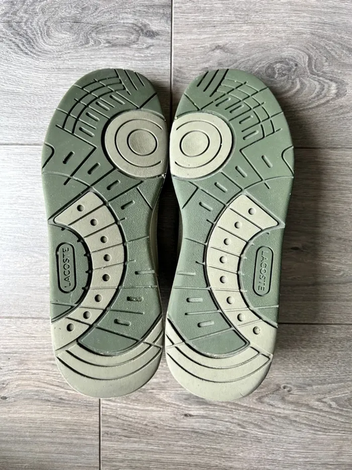 Baskets Lacoste T-Clip Insulate Kaki Taille 44 - photo numéro 6