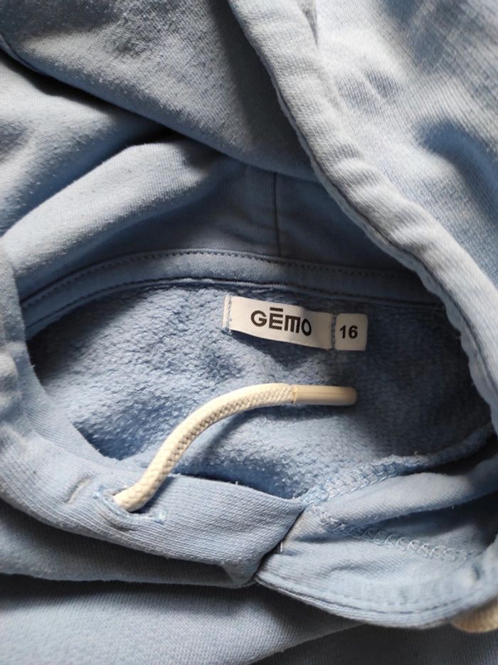 Sweat bleu - photo numéro 3