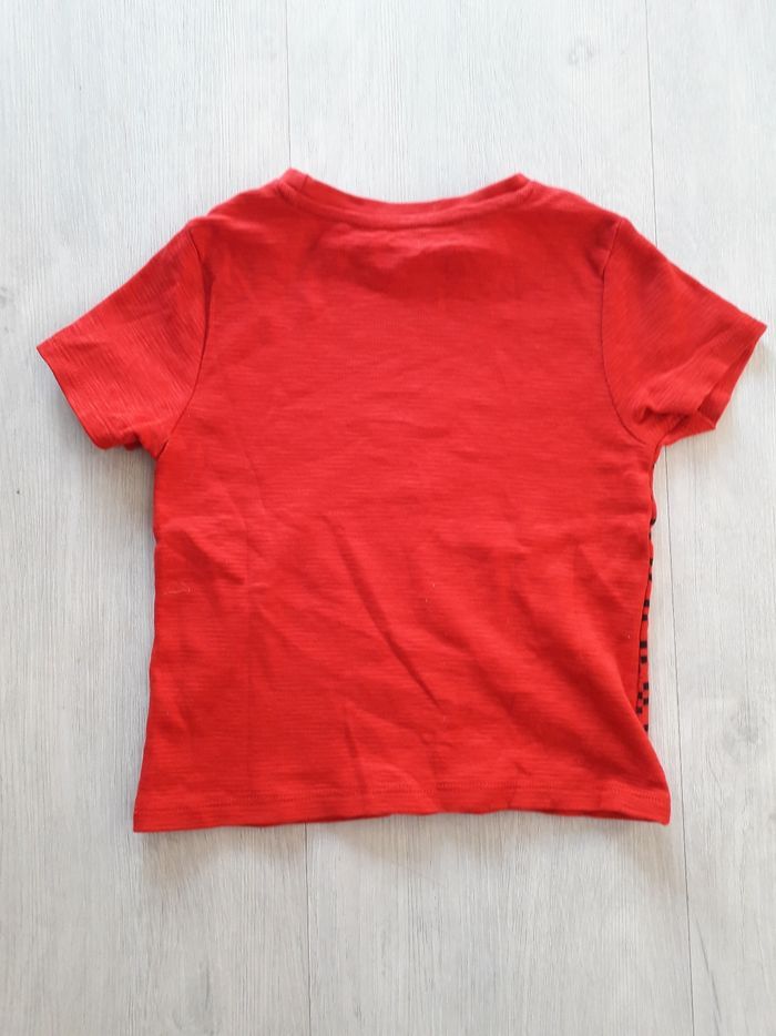 T-shirt Disney 4ans - photo numéro 2