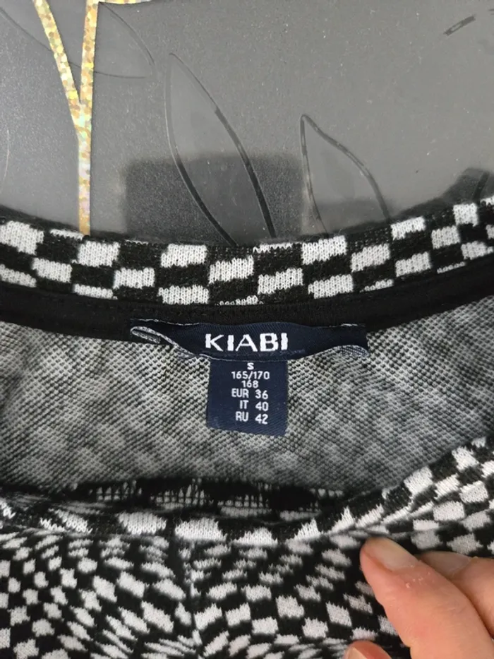 Crop top kiabi xs - photo numéro 2