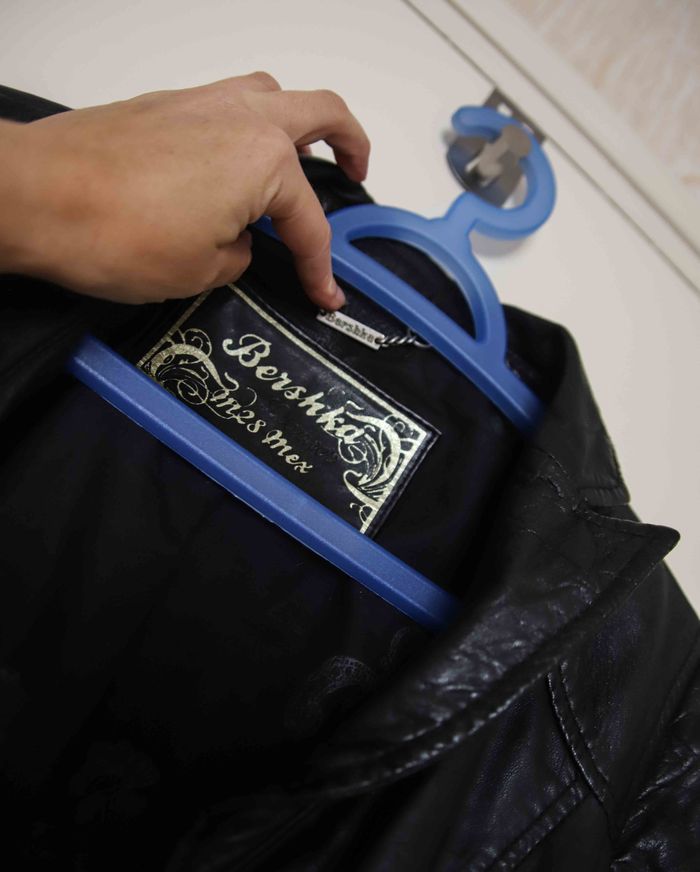 Veste en similicuir Bershka - photo numéro 3