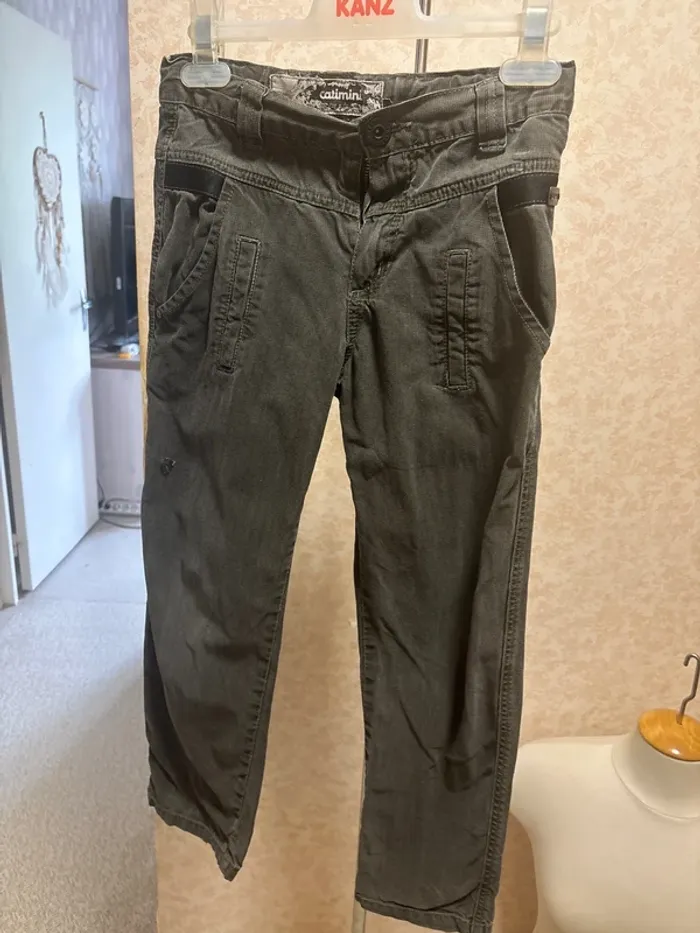 Pantalon taille 10ans marque catimini