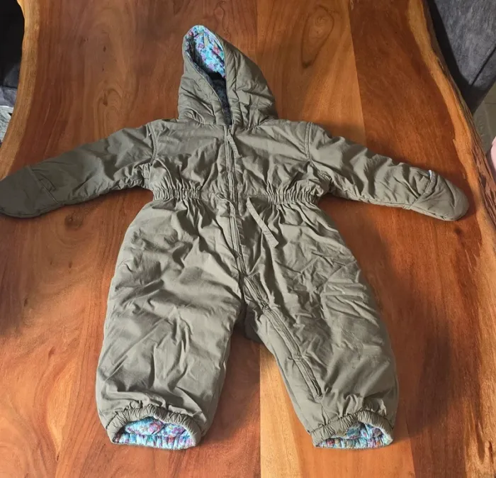 Combinaison Petit Bateau Taille 24 mois - photo numéro 2
