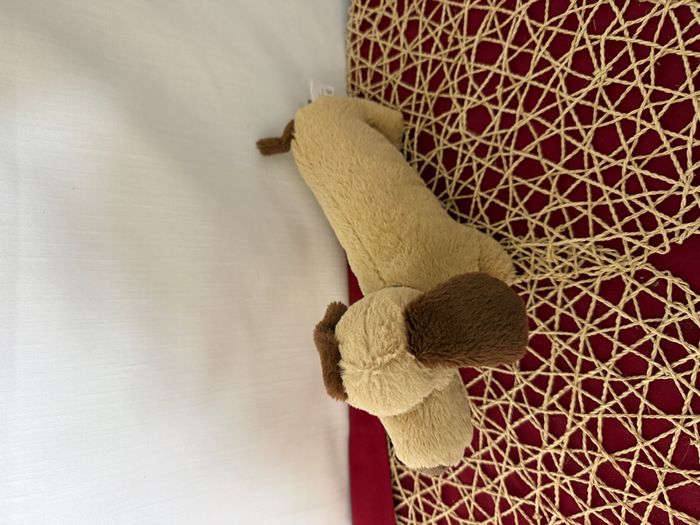 Peluche Teckel Kellytoy couleur fauve - photo numéro 3