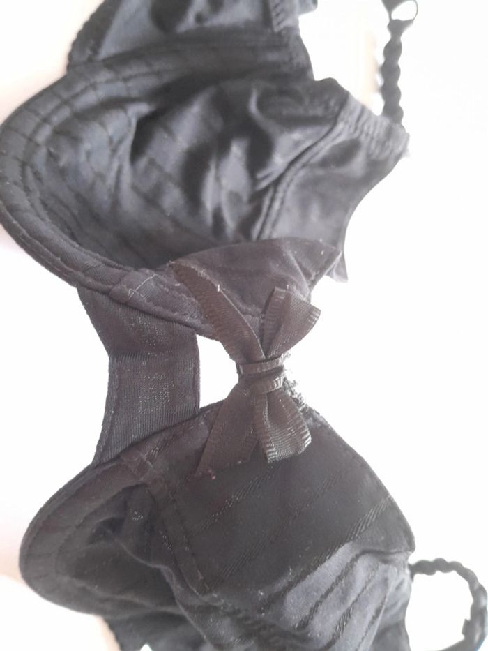 Soutien gorge - photo numéro 4