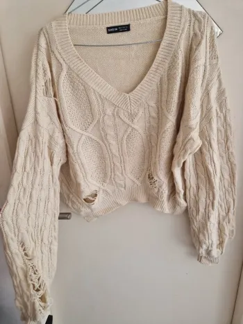 Pull camel dechiré manches longues taille M