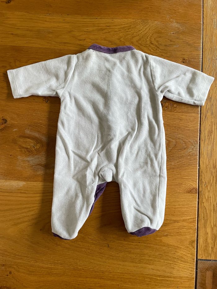 Pyjama 1 mois - photo numéro 2