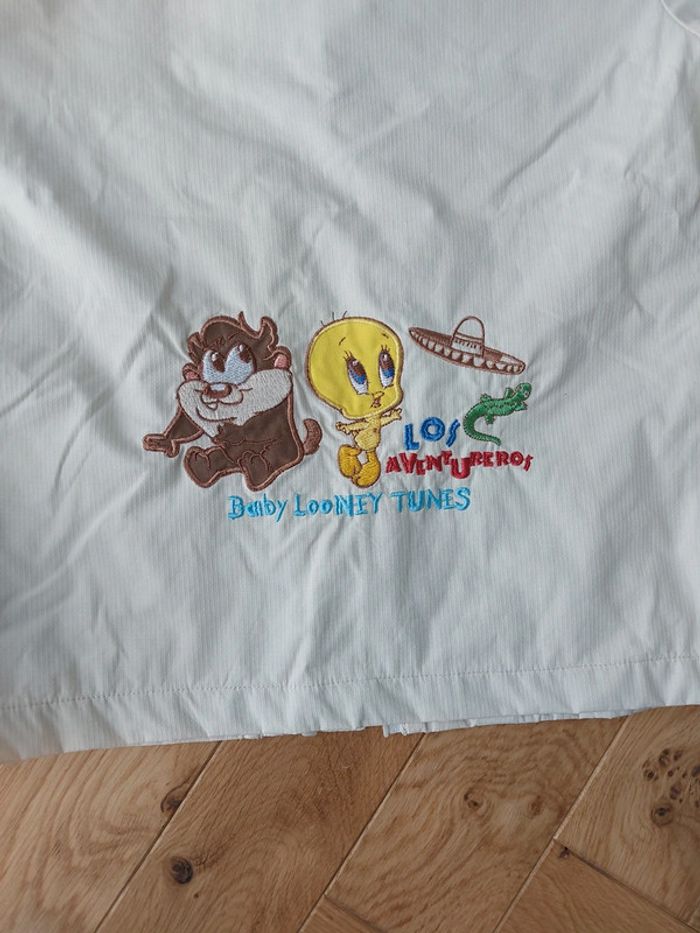 Veste fine imperméable Neuf Looney Tunes - photo numéro 6